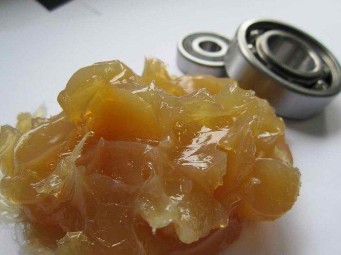 導(dǎo)致軸承潤滑脂漏失的原因有哪些？